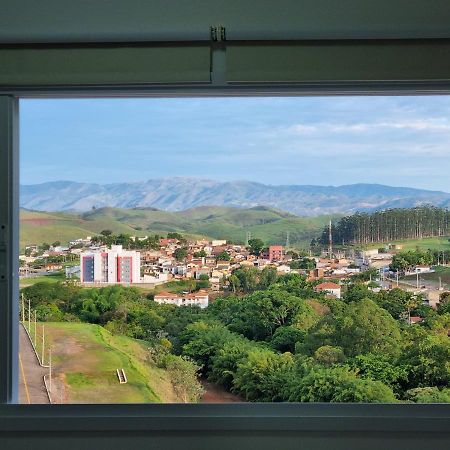Loft - Condominio Da Fe - Cancao Nova カショエイラ・パウリスタ エクステリア 写真